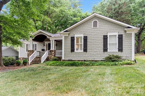 3000 Forest Park Dr, Charlotte, NC, 28209-1404 | Card Image