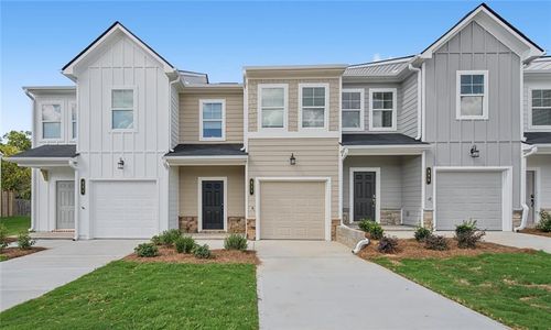 323 Rolling Green Dr Nw, Adairsville, GA, 30103-1506 | Card Image
