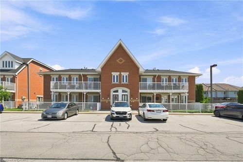 204-1701 Lampman Ave, Burlington, ON, L7L6R7 | Card Image