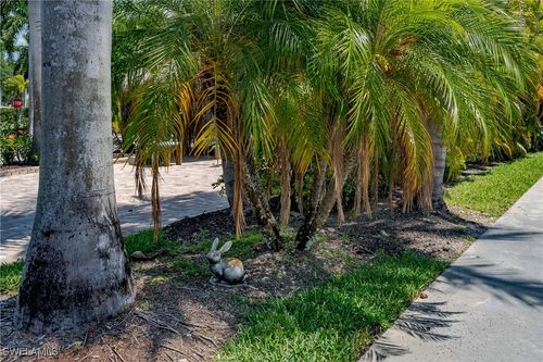 13430 Ladyfish Ln, NAPLES, FL, 34114-8729 | Card Image