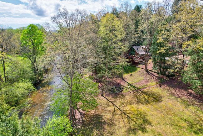 33 Spruce Dr, Home with 3 bedrooms, 3 bathrooms and null parking in Suches GA | Image 39