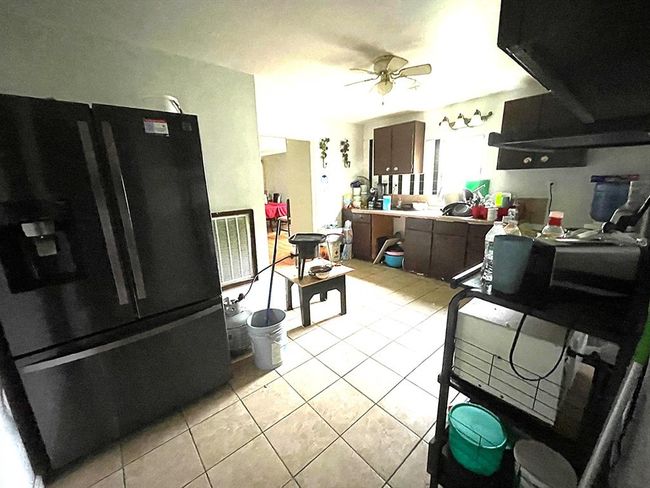Kitchen | Image 6