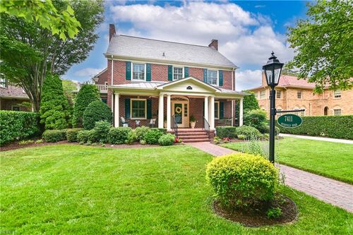 7411 Muirfield Road, Norfolk, VA, 23505 | Card Image