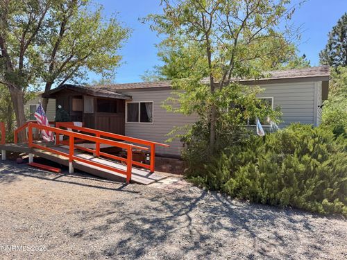5130 Desert Ln, Silver Springs, NV, 89429-9211 | Card Image