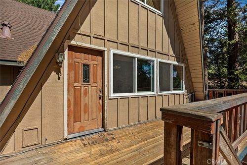 31140 Summit Dr, Running Springs, CA, 92382-7529 | Card Image
