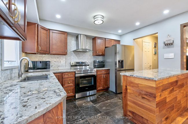 20 Guinevere Rd, House attached with 5 bedrooms, 4 bathrooms and 2 parking in Markham ON | Image 10