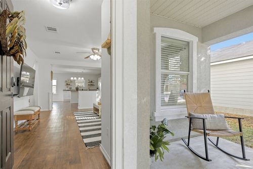 75 Jan Ln, Georgetown, TX, 78626-8107 | Card Image