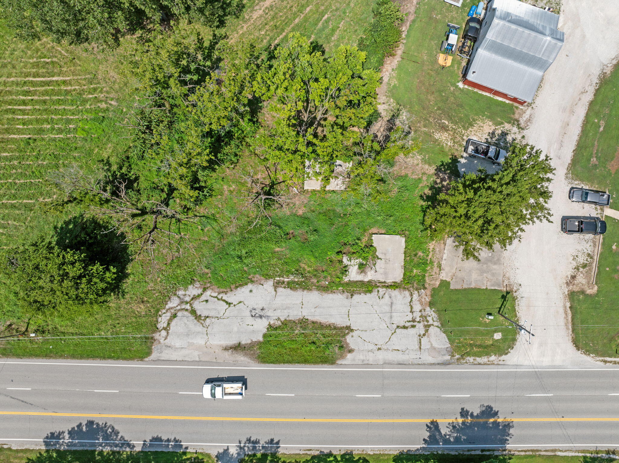 Land in BOONVILLE 5