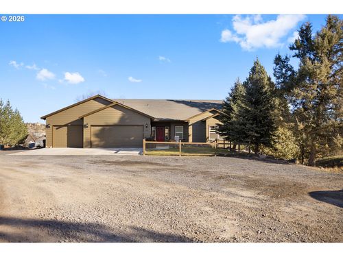 2662 Ne Meadowcrest Dr, Prineville, OR, 97754 | Card Image