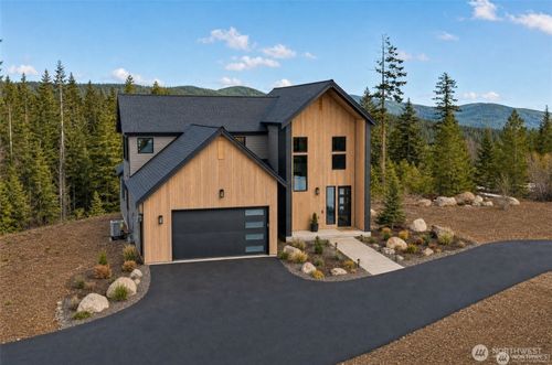190 Skyline Ridge Dr, Cle Elum, WA, 98922-4704 | Card Image