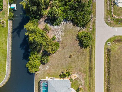 2524 Larkspur Dr, PUNTA GORDA, FL, 33950-2844 | Card Image