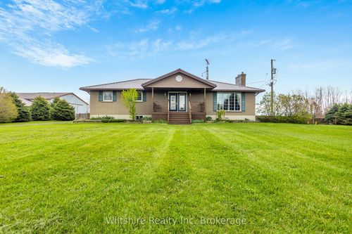 490 Norfolk County 28 Road, Norfolk, ON, N0E1G0 | Card Image