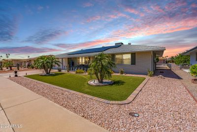 9608 W Brokenstone Drive, House other with 2 bedrooms, 2 bathrooms and null parking in Sun City AZ | Image 1