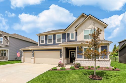 6672 Sugar Creek Ln, Whitestown, IN, 46075-1301 | Card Image