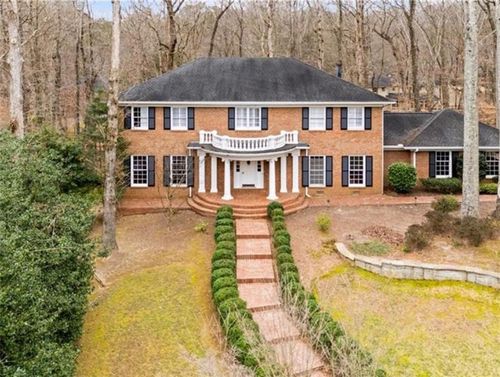 755 River Gate Dr, Sandy Springs, GA, 30350-4621 | Card Image