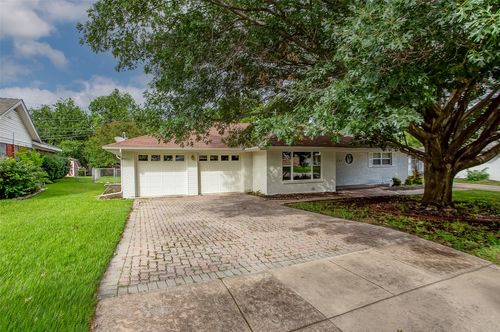 5613 Morley Ave, Fort Worth, TX, 76133-2205 | Card Image