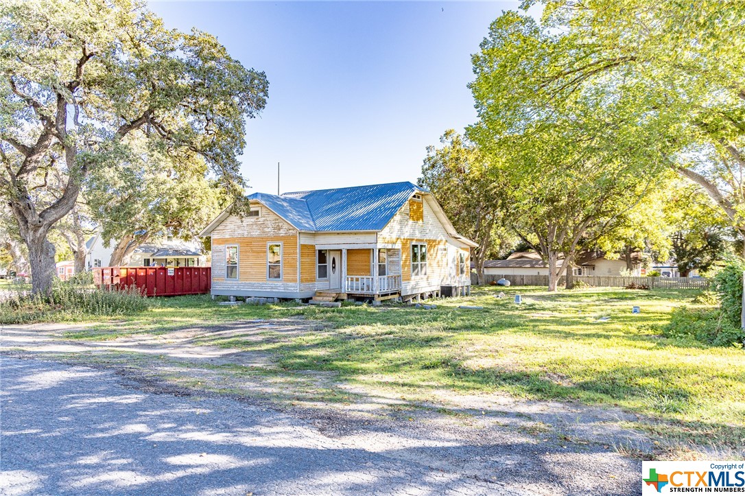 Depot , Moulton, TX 77975