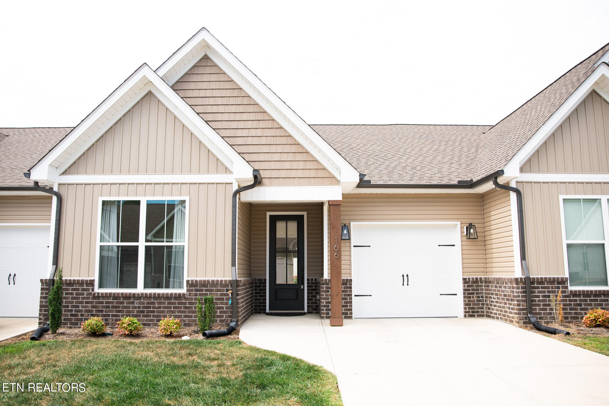 Gray Wolf Way, Lenoir City, TN 37771