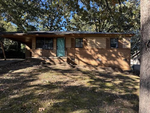 104 Lindenhurst Dr, North Little Rock, AR, 72118-3103 | Card Image