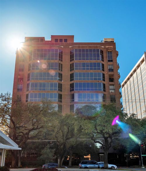 ph-9-12-8181 Douglas Ave, Dallas, TX, 75225-6548 | Card Image