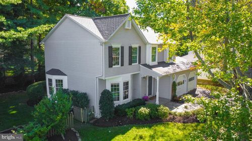 12040 Heather Down Dr, Herndon, VA, 20170-2735 | Card Image