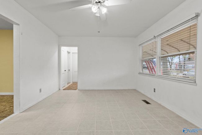 1210 9 Th Ave Se, House other with 4 bedrooms, 3 bathrooms and null parking in Decatur AL | Image 6