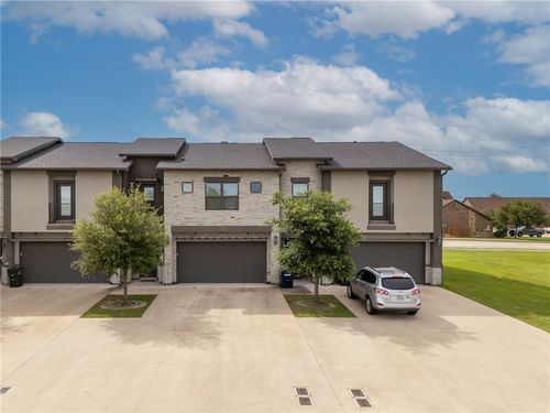 2911 Papa Bear Drive, College Station, TX, 77845 | Card Image