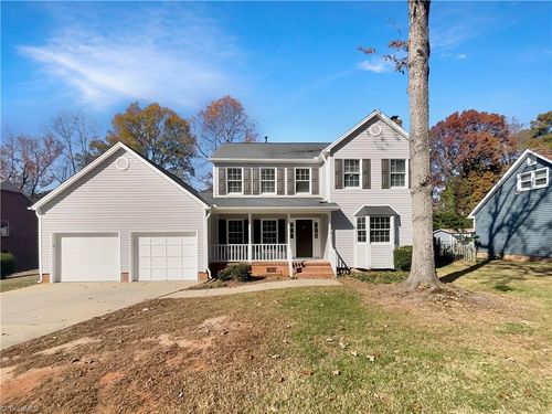 2821 Edgewood Ave, Burlington, NC, 27215-4728 | Card Image