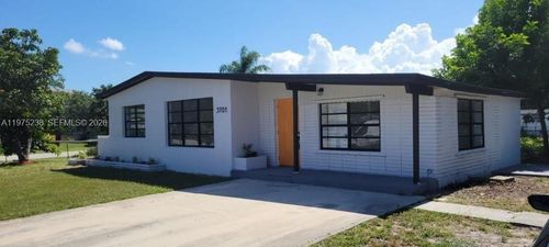 0-3701 Sw 40th St, West Park, FL, 33023-6260 | Card Image