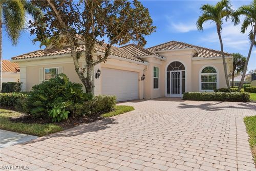 5012 Jarvis Ln, NAPLES, FL, 34119-9538 | Card Image