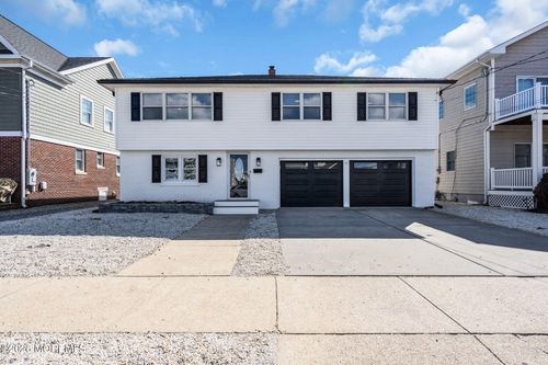 17 J St, SEASIDE PARK, NJ, 08752-1413 | Card Image