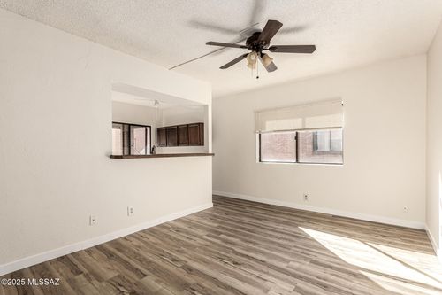 apt-8-1534 S Columbus Blvd, Tucson, AZ, 85711-5694 | Card Image