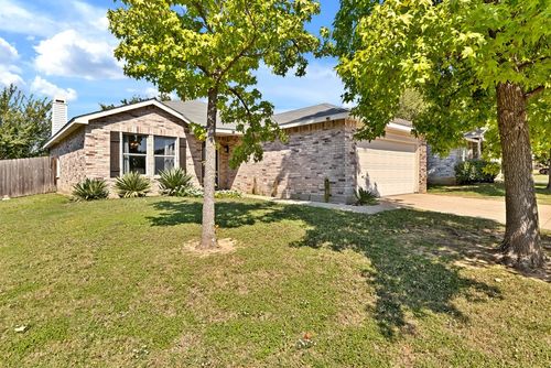 8404 Early Dawn Trl, Denton, TX, 76210-0814 | Card Image