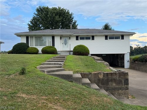 71159 Sharon Rd, Bridgeport, OH, 43912-8717 | Card Image