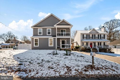 341 Maryland Ave, EDGEWATER, MD, 21037-4823 | Card Image