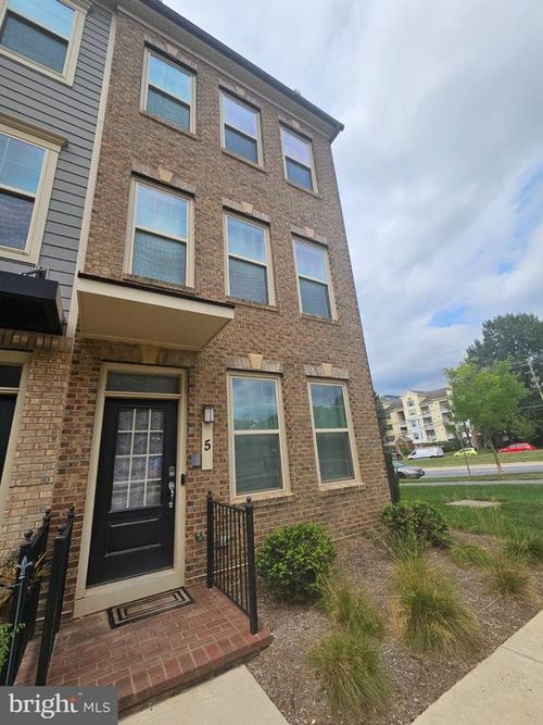 5 Morrison Dr, GAITHERSBURG, MD, 20878-4877 | Card Image