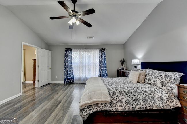 305 Morning Glen Dr, House other with 4 bedrooms, 2 bathrooms and 2 parking in Suwanee GA | Image 43