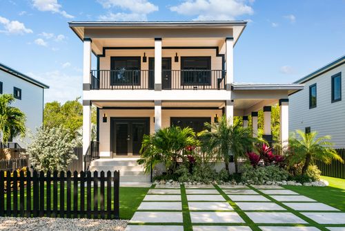 17 Coral Way, Key Largo, FL, 33037-2938 | Card Image