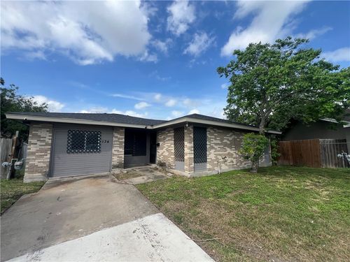 134 Green Trail Dr, Corpus Christi, TX, 78405-3816 | Card Image