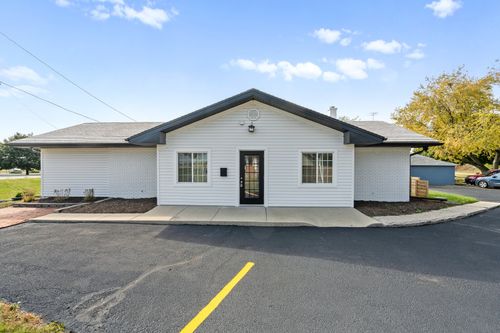 1208 Old Route 34, Sandwich, IL, 60548-1844 | Card Image