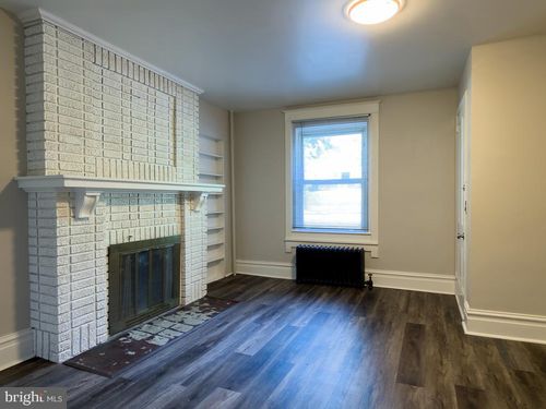 apt-1-2108 Walnut Street, HARRISBURG, PA, 17103 | Card Image