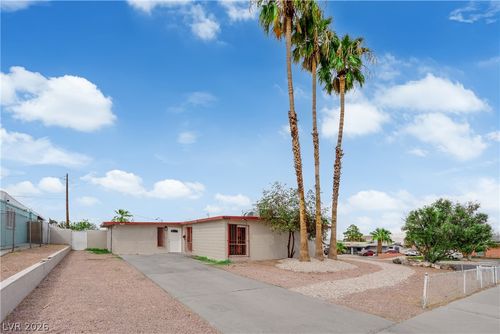 2084 Palma Vista Ave, Las Vegas, NV, 89169-1774 | Card Image