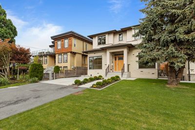 15387 Pacific Ave, House other with 6 bedrooms, 5 bathrooms and 6 parking in White Rock BC | Image 2