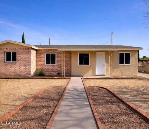 8300 Mount Whitney Dr, El Paso, TX, 79904-2923 | Card Image