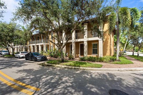 1129 Sw 147th Ter, Pembroke Pines, FL, 33027-6182 | Card Image