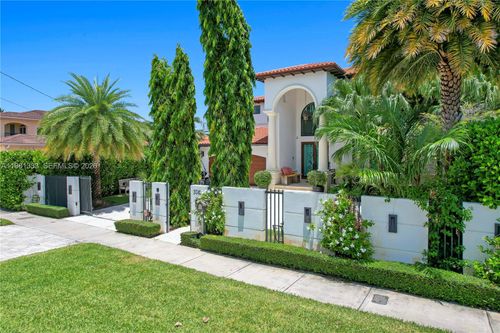 0-3747 Prairie Ave, Miami Beach, FL, 33140-3436 | Card Image