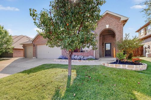 9204 Benbrook Ln, Argyle, TX, 76226-1415 | Card Image