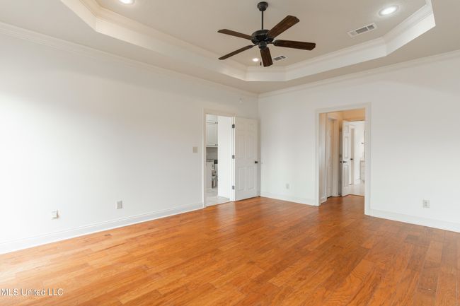 28-PrimaryBedroom | Image 37
