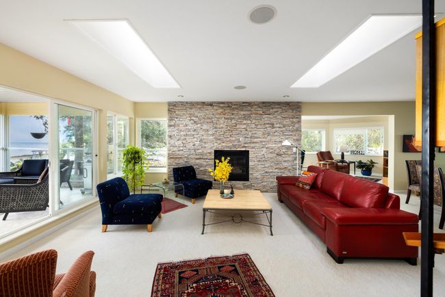 214 - 1585 Field Rd, Townhouse with 3 bedrooms, 2 bathrooms and 2 parking in Sechelt BC | Image 5