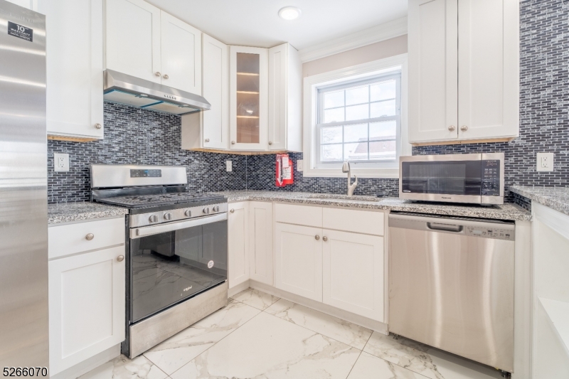Residential Lease in Newark City 3